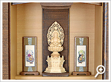 須弥壇：仏像掛け軸