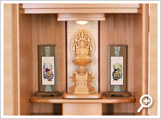 須弥壇 仏像と掛け軸