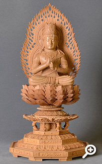 白檀 大日如来像・上彫仏 火炎光背・正八角台座 フォトギャラリー