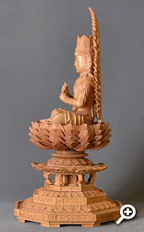 白檀 大日如来像・上彫仏 火炎光背・正八角台座 フォトギャラリー