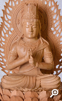 白檀 大日如来像・上彫仏 火炎光背・正八角台座 フォトギャラリー