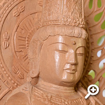 白檀 大日如来像・上彫仏 火炎光背・正八角台座 フォトギャラリー